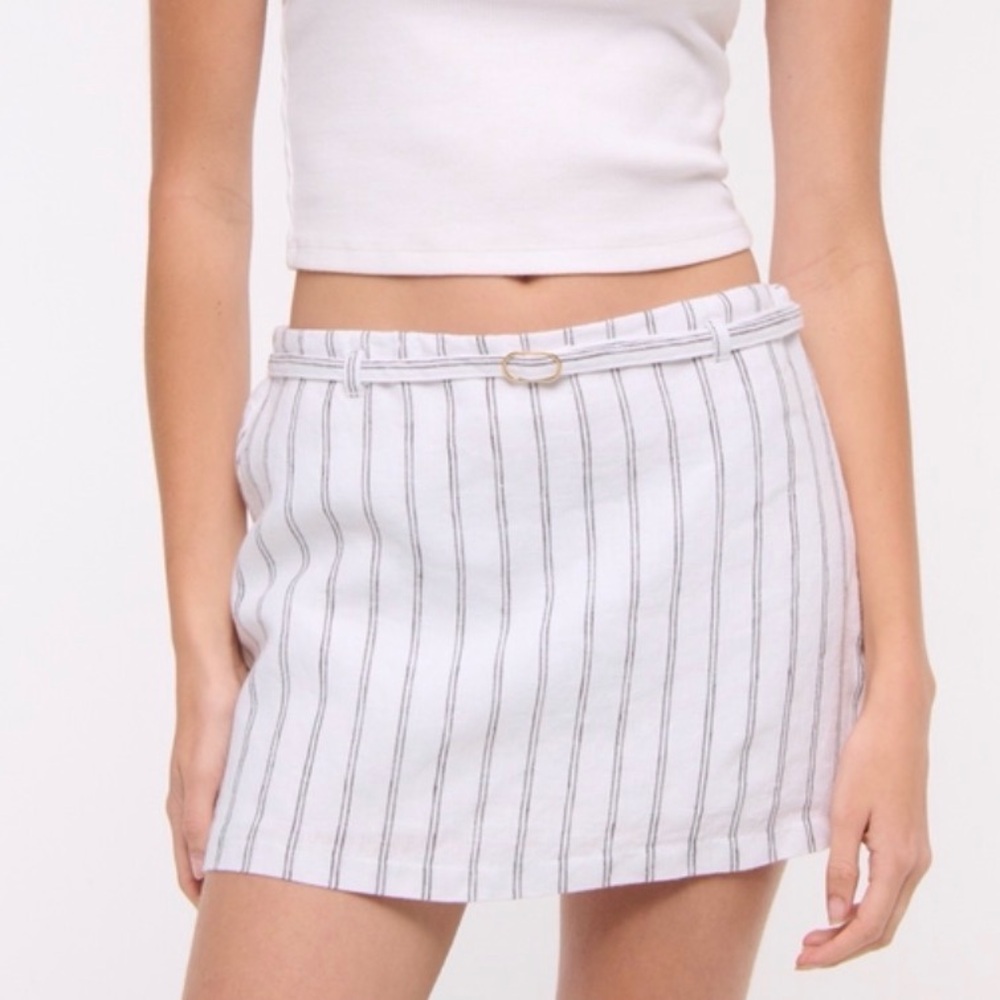 Abercrombie & Fitch Striped Linen Skort